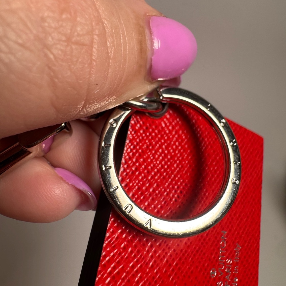 Louis Vuitton Petite Malle Trunk Key Chain/Bag Charm – Red Epi Leather - Picture 5 of 8